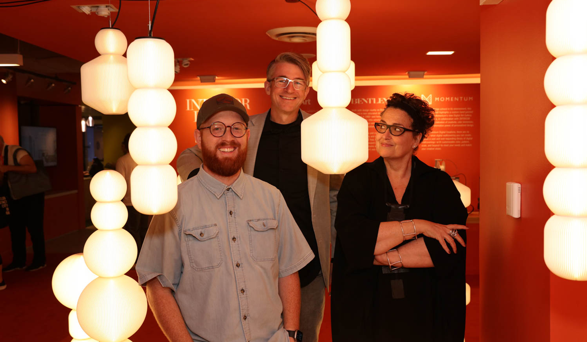 Cindy Allen with LightArt in DesignScene lounge