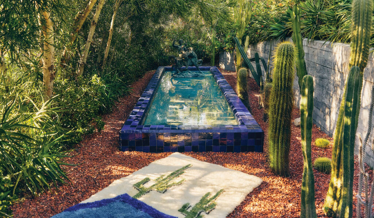 purple tiles on pool