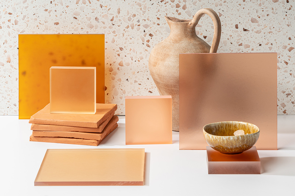 Ceramic-inspired colors evoke a rich and earthy aesthetic.